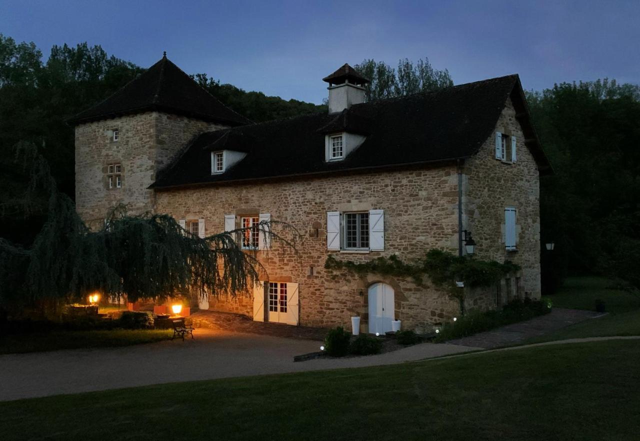 Le Moulin Du Boisset Bed & Breakfast Saint-Denis-les-Martel Exterior photo
